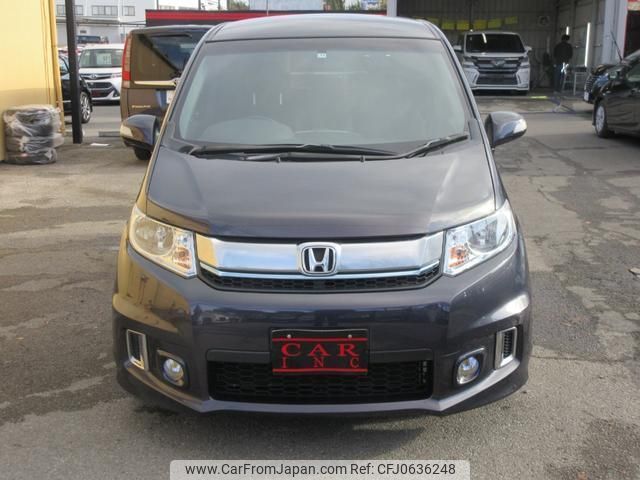 honda freed-spike-hybrid 2015 quick_quick_GP3_GP3-1232456 image 2