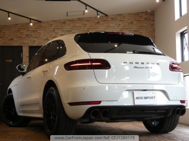 porsche macan 2017 quick_quick_J1H2_WP1ZZZ95ZJLB70678 image 2