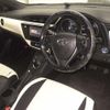toyota auris 2016 CFJ1386591 image 4