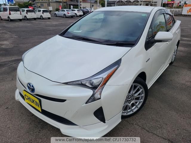 toyota prius 2018 CFJ1730732 image 1