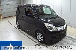 mitsubishi delica-d2 2013 CFJ1797904