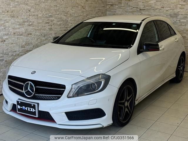 mercedes-benz a-class 2013 quick_quick_176042_WDD1760422J169913 image 2