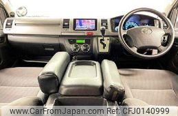 toyota hiace-van 2011 504928-923557