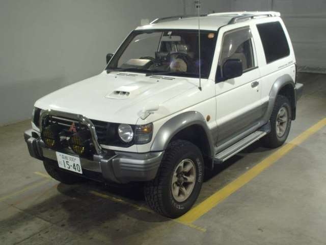 car_d026999c-7466-4c7b-8320-