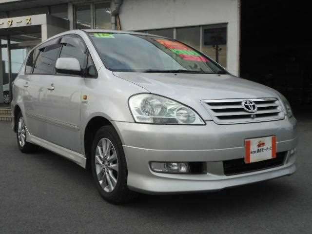 toyota ipsum 2003 2455216-1551409 image 2