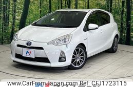 toyota aqua 2012 CFJ1723115