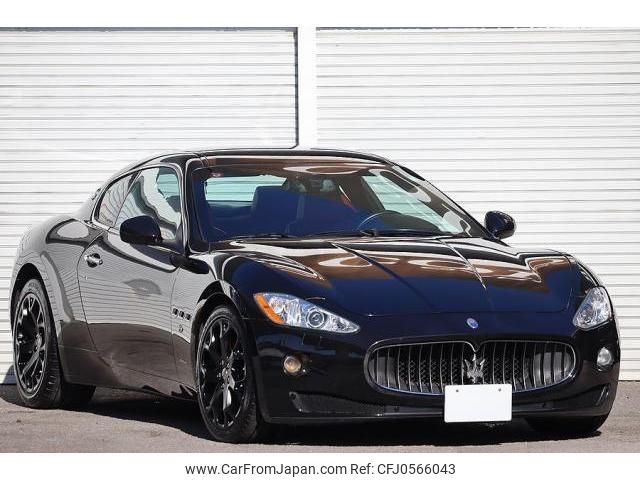 maserati granturismo 2008 quick_quick_ABA-MGT_ZAMGH45J000038484 image 1