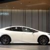 toyota prius 2023 -TOYOTA--Prius 6AA-MXWH60--MXWH60-4032793---TOYOTA--Prius 6AA-MXWH60--MXWH60-4032793- image 7