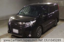 toyota noah 2017 -TOYOTA 【京都 302み8391】--Noah ZRR80W-0310156---TOYOTA 【京都 302み8391】--Noah ZRR80W-0310156-