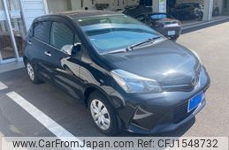 toyota vitz 2015 CFJ1548732