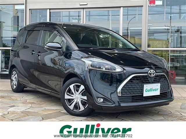 toyota sienta 2022 CFJ1423702 image 1