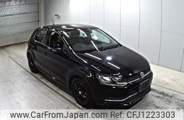 volkswagen polo 2015 -VOLKSWAGEN--VW Polo 6RCJZ-WVWZZZ6RZFU044053---VOLKSWAGEN--VW Polo 6RCJZ-WVWZZZ6RZFU044053-