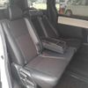 toyota noah 2018 CFJ1715246 image 11