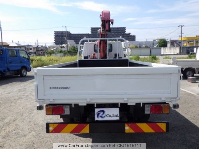 isuzu elf-truck 2013 CFJ1616111 image 2