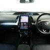 toyota prius-phv 2018 quick_quick_DLA-ZVW52_ZVW52-3103030 image 3