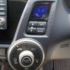 honda insight 2010 -HONDA--Insight DAA-ZE2--ZE2-1224406---HONDA--Insight DAA-ZE2--ZE2-1224406- image 29