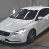 volvo v40 2019 quick_quick_LDA-MD4204T_YV1MVA8RDK2566639 image 4