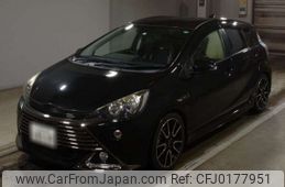 toyota aqua 2014 -TOYOTA 【三河 530ﾀ8325】--AQUA DAA-NHP10--NHP10-2315604---TOYOTA 【三河 530ﾀ8325】--AQUA DAA-NHP10--NHP10-2315604-