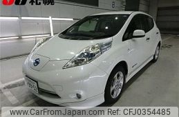 nissan leaf 2013 -NISSAN 【札幌 303ｽ9952】--Leaf AZE0--061825---NISSAN 【札幌 303ｽ9952】--Leaf AZE0--061825-