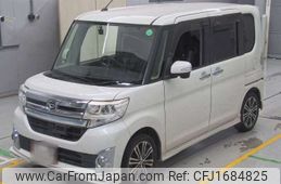 daihatsu tanto 2013 CFJ1684825