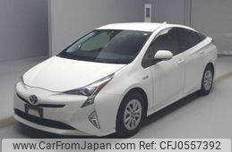 toyota prius 2017 -TOYOTA--Prius ZVW50-6104262---TOYOTA--Prius ZVW50-6104262-