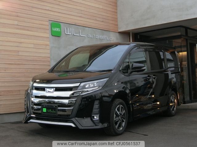 toyota noah 2017 -TOYOTA--Noah DBA-ZRR80W--ZRR80-0361322---TOYOTA--Noah DBA-ZRR80W--ZRR80-0361322- image 1