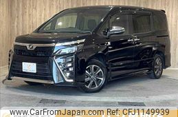 toyota voxy 2018 -TOYOTA--Voxy DBA-ZRR80W--ZRR80-0399166---TOYOTA--Voxy DBA-ZRR80W--ZRR80-0399166-