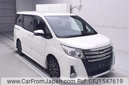 toyota noah 2015 CFJ1547619