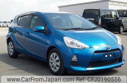 toyota aqua 2013 -TOYOTA--AQUA DAA-NHP10--NHP10-2257379---TOYOTA--AQUA DAA-NHP10--NHP10-2257379-