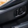 land-rover range-rover-evoque 2017 GOO_JP_965025062800207980002 image 6