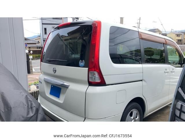 nissan serena 2006 CFJ1673554 image 2