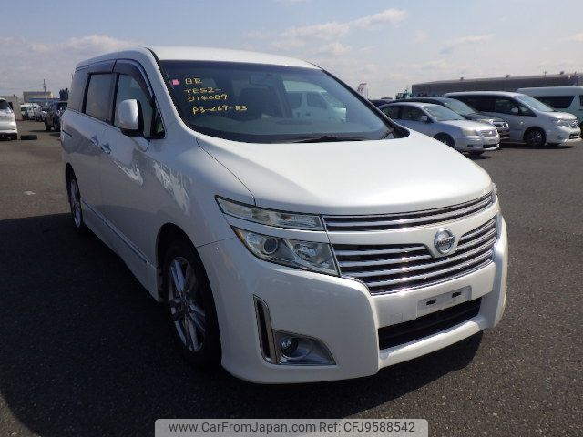 nissan elgrand 2011 NIKYO_SA68563 image 1