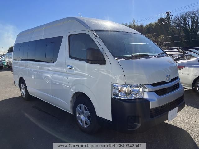 toyota hiace-commuter 2023 quick_quick_3DF-GDH223B_GDH223-2006647 image 1