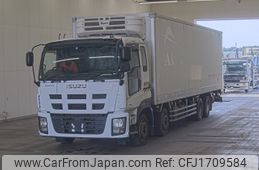 isuzu giga 2011 CFJ1709584