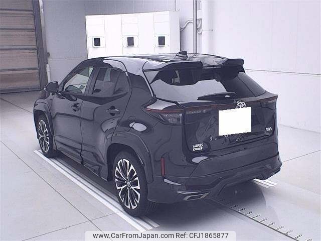 toyota yaris-cross 2021 CFJ1865877 image 2