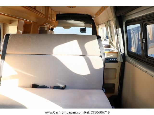 toyota hiace-van 2016 GOO_JP_700090122730241228002 image 1