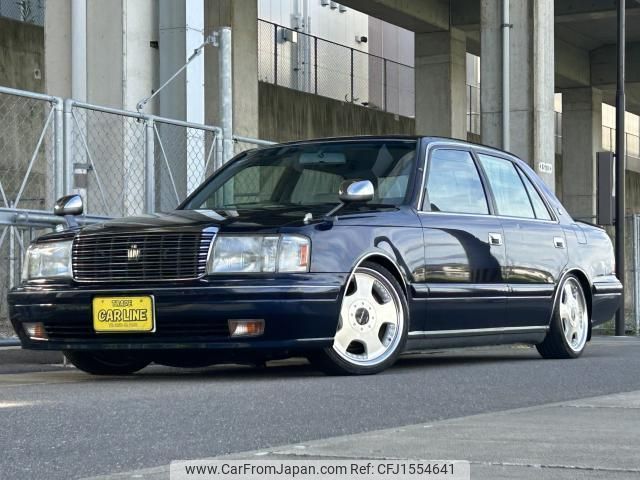 toyota crown 1998 CFJ1554641 image 1