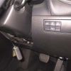 mazda axela 2017 CFJ1834180 image 9