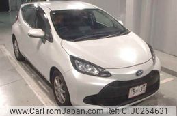 toyota aqua 2024 -TOYOTA--AQUA MXPK11-2179059---TOYOTA--AQUA MXPK11-2179059-
