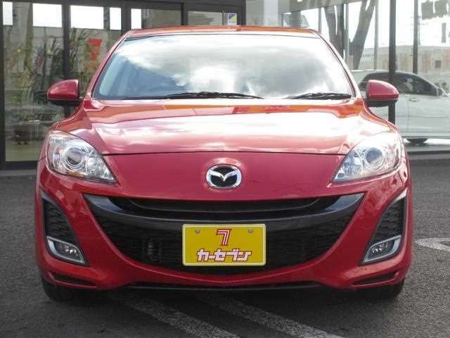 mazda axela 2011 180703095913 image 2