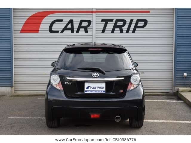 toyota vitz 2017 CFJ0386776 image 2