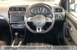 volkswagen polo 2012 NIKYO_WR47003