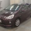 toyota aqua 2014 quick_quick_DAA-NHP10_NHP10-2342823 image 9