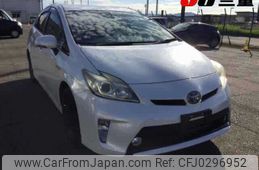 toyota prius 2013 -TOYOTA--Prius ZVW30--1703841---TOYOTA--Prius ZVW30--1703841-