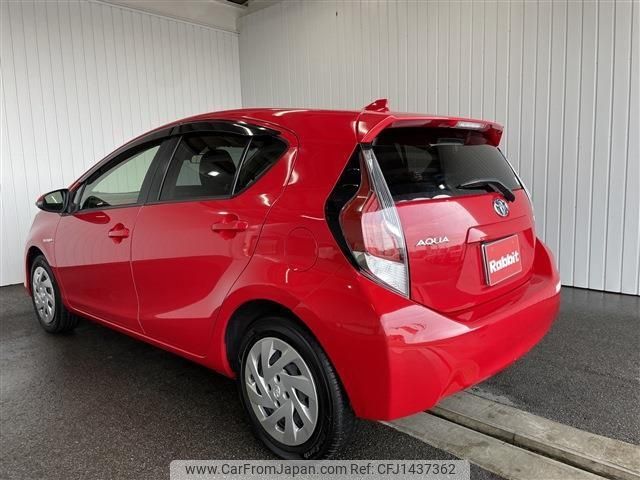 toyota aqua 2016 CFJ1437362 image 2