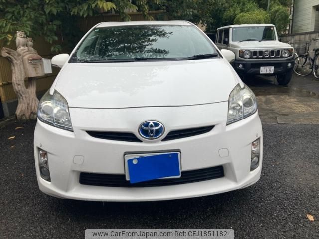 toyota prius 2011 CFJ1851182 image 1