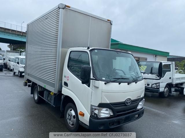 toyota dyna-truck 2017 GOO_NET_EXCHANGE_0802180A30241002W001 image 2