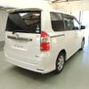 toyota noah 2009 ENHANCEAUTO_1_ea288453 image 3