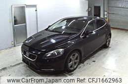 volvo v40 2013 CFJ1662963