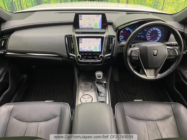 toyota crown-hybrid 2019 CFJ1765059 image 2